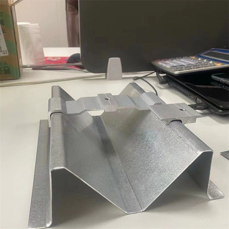 0.2mm-0.5mm Aluminum Metal Roof Gutters Easy Installation Low Maintenance