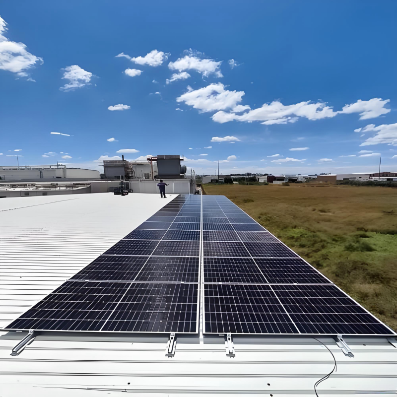 Multi-Scenario Adaptive Rooftop System: Scalable for Residential to ...